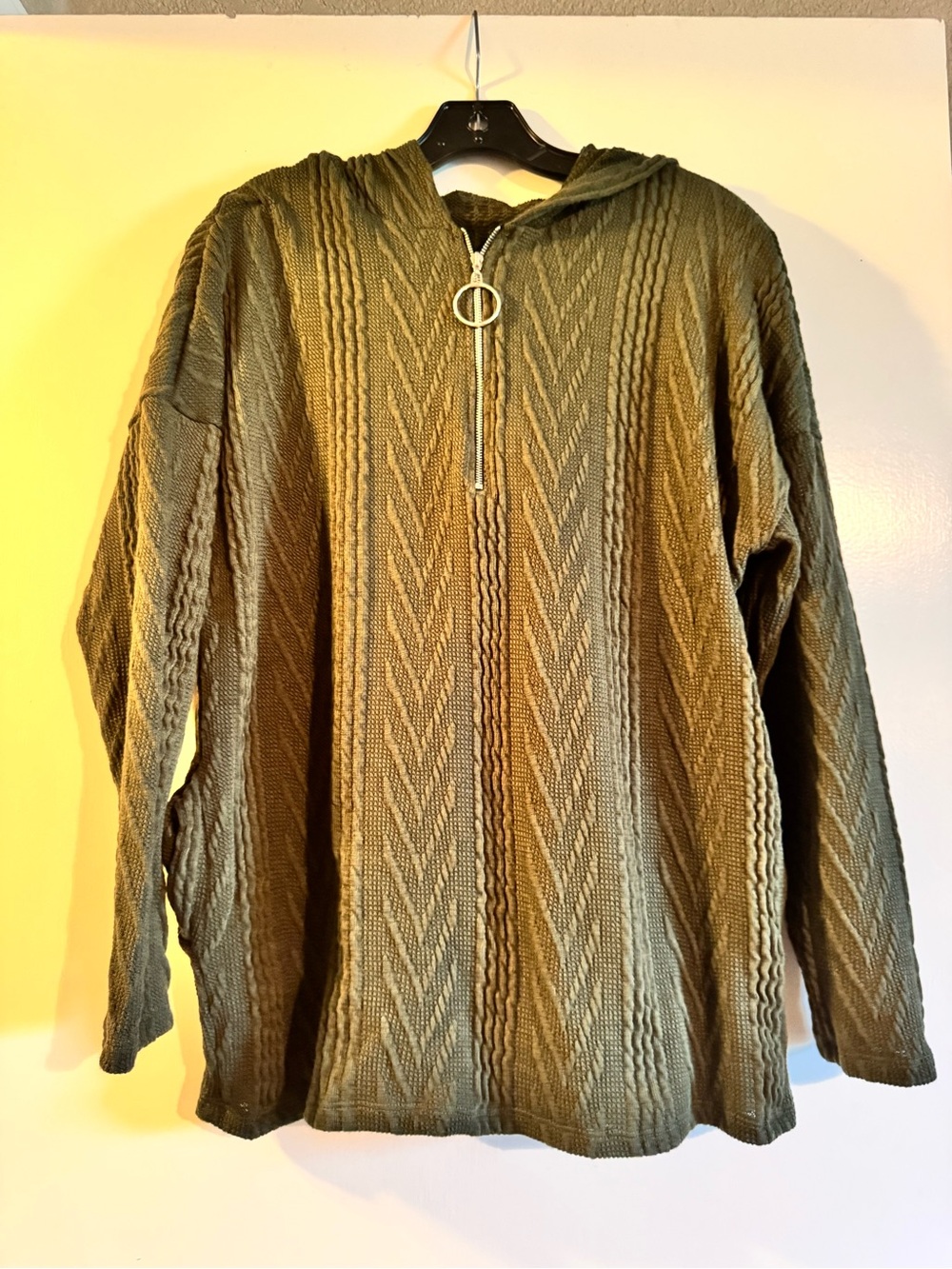 NWOT White Birch Olive Green Hooded Zip Sweater - Picture 1 of 4